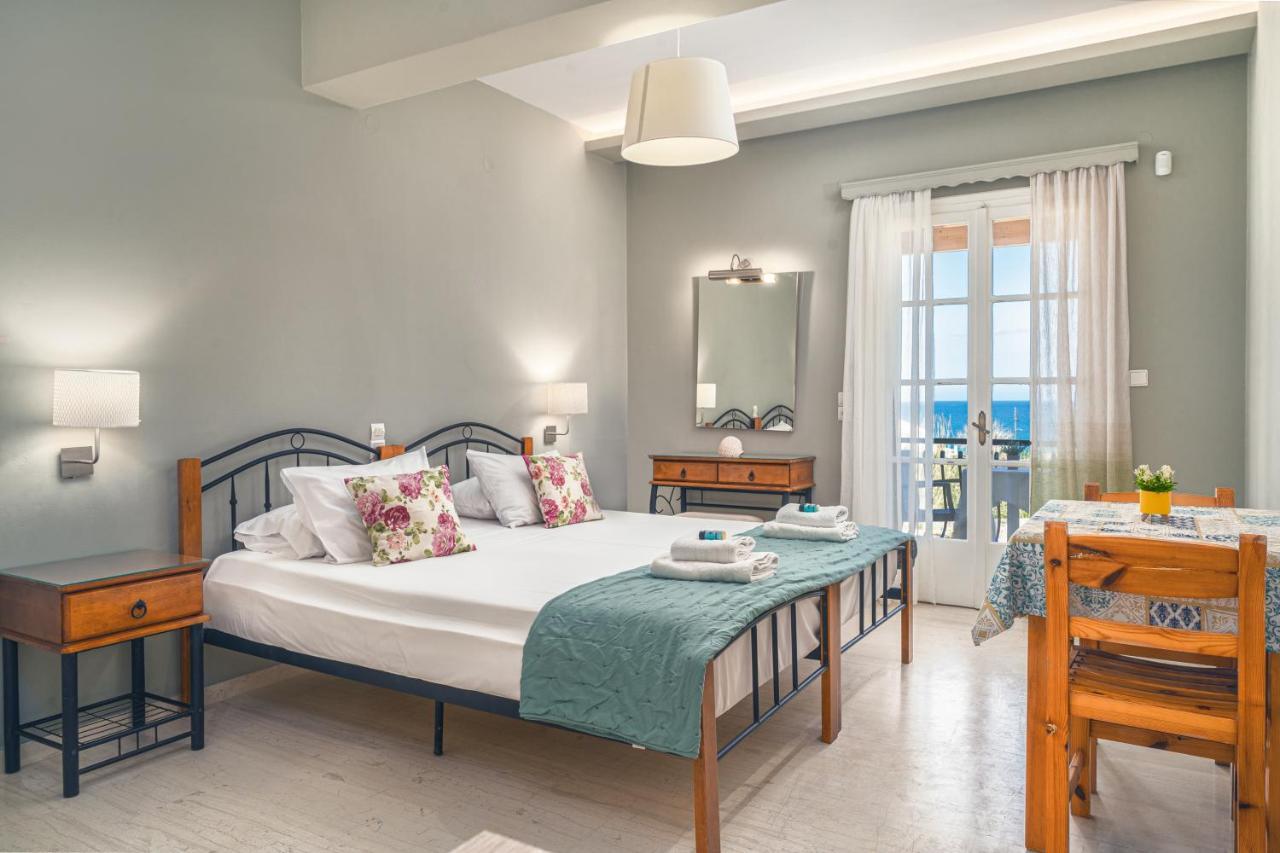 Porto Giardino Apartments Kypseli Bagian luar foto
