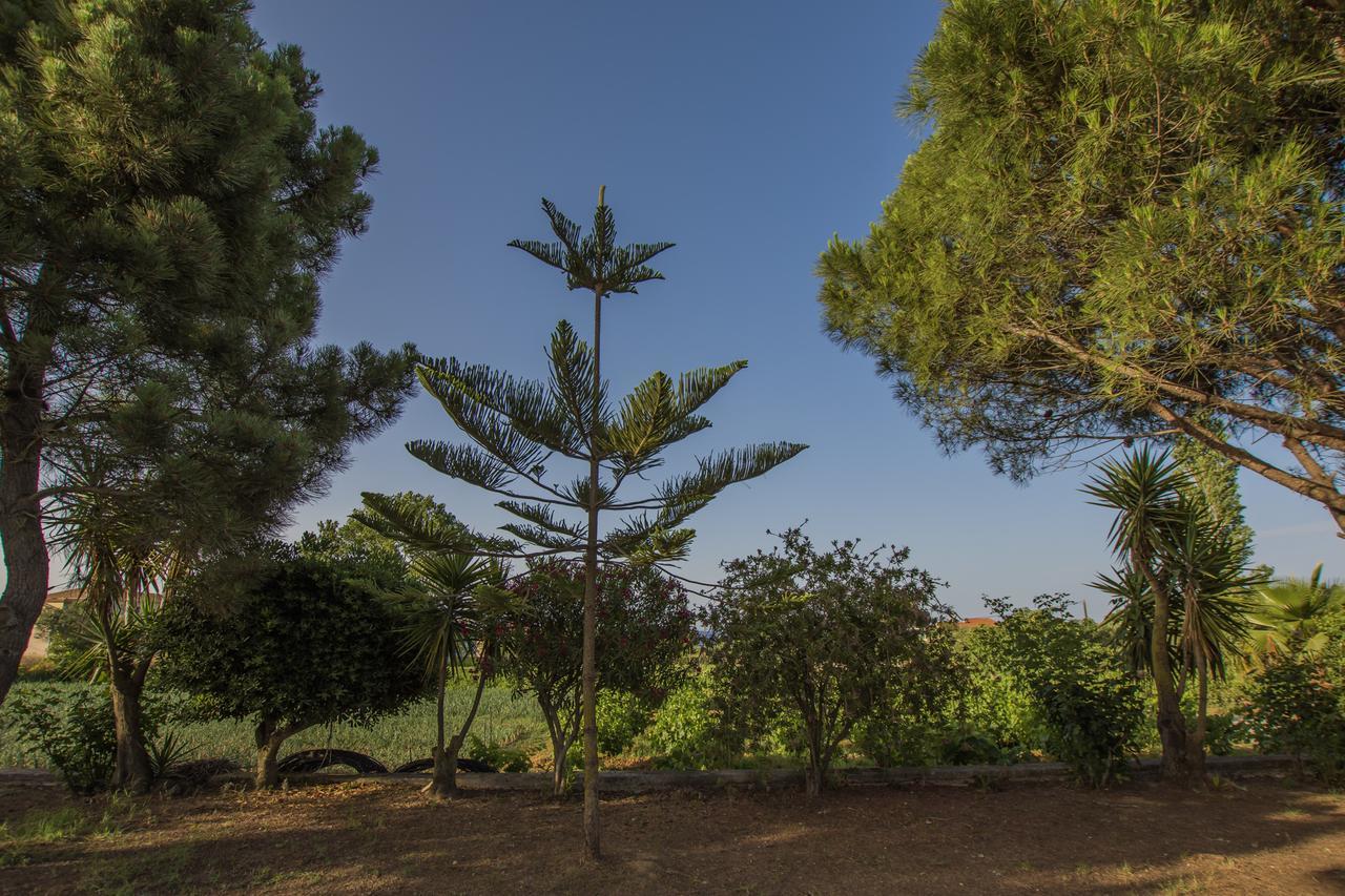 Porto Giardino Apartments Kypseli Bagian luar foto